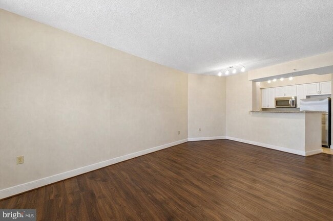 Foto del edificio - 555 Massachusetts Ave NW