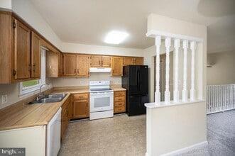 Building Photo - 2111 Mills Dr