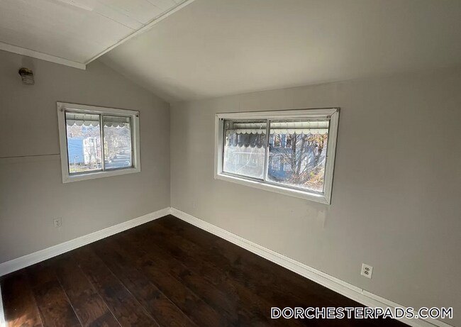 Foto del edificio - 31 Bullard St