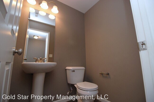Building Photo - 3 br, 2.5 bath House - 4124 Lorrain Pl