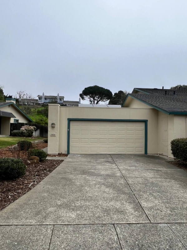 Building Photo - 1806 London Dr