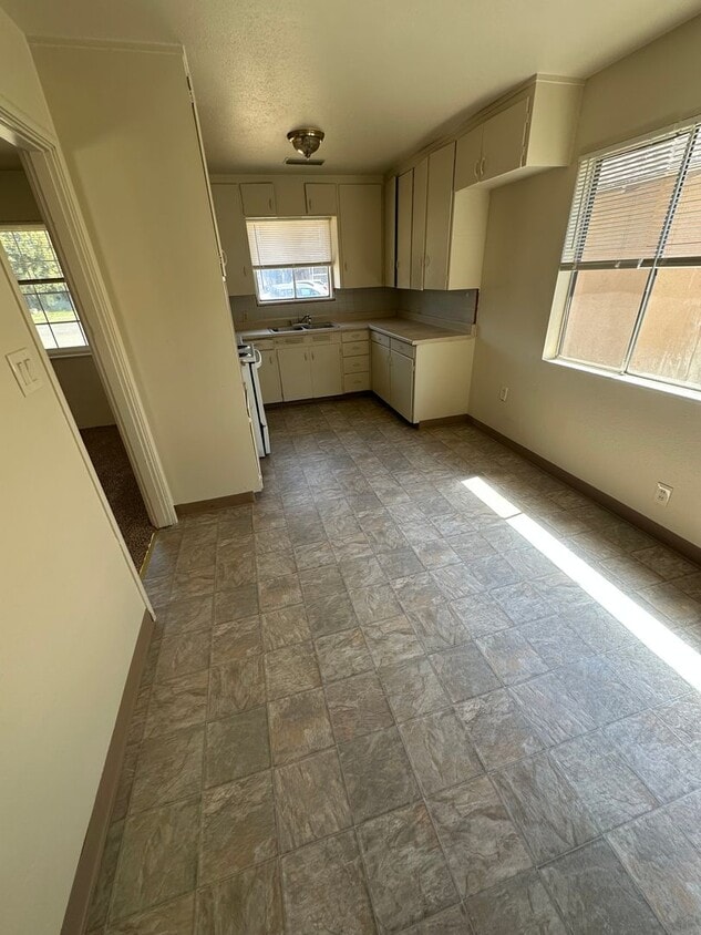 236w20th - 236w20th