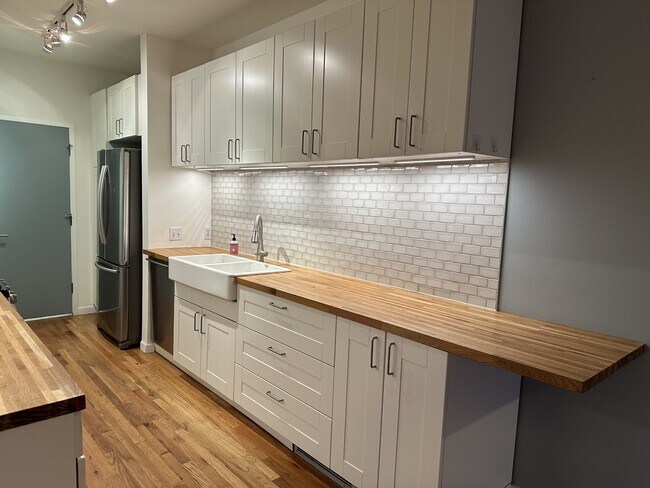 Foto del edificio - 480 22nd St