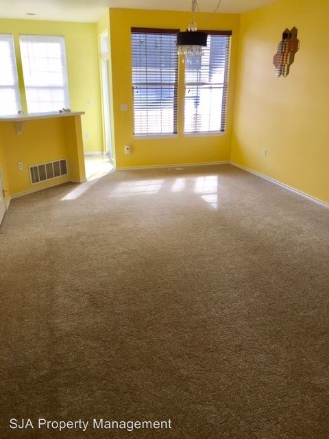 Foto del edificio - 326 227th Ln NE