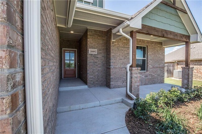 Foto del edificio - 2609 Foxglove Ln