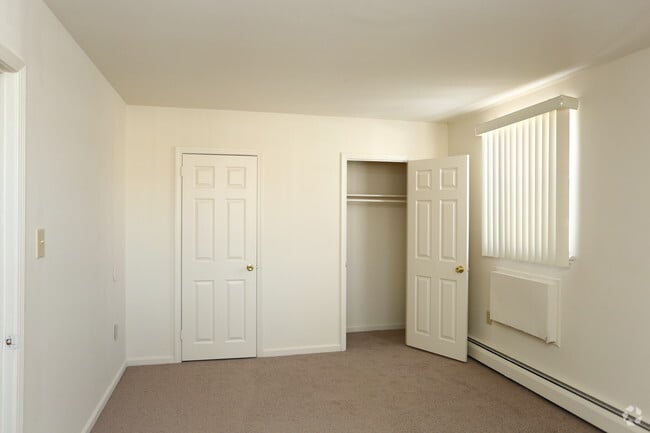 Colonial Gardens Apartments - Morrisville, PA | Apartments.com