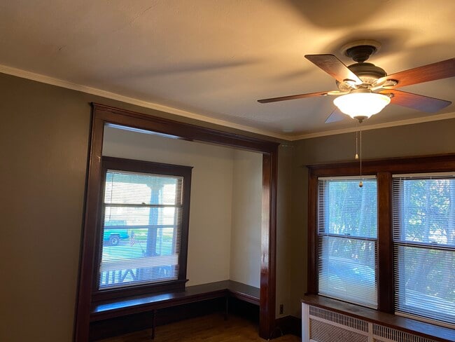 Living Room - N54 W6025 Portland Rd