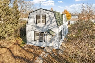 Building Photo - 5106 N Queen Ave