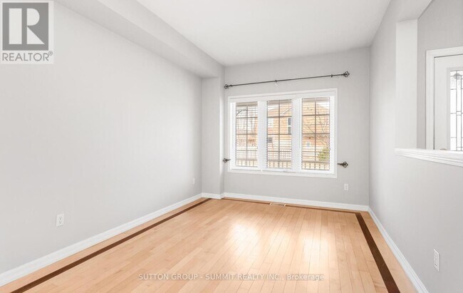 Photo du bâtiment - 3174 Workman Dr