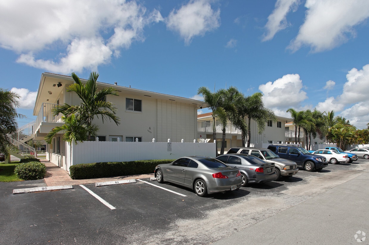 Primary Photo - Lucaya Condominiums