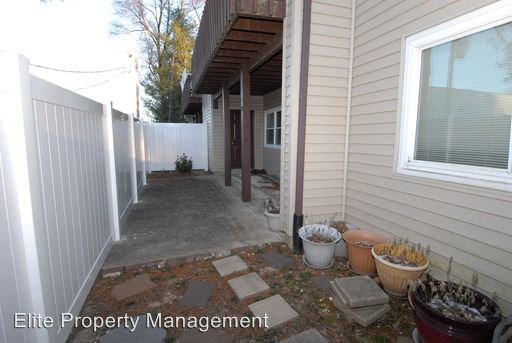 Building Photo - 1308 Glendale Gardens Dr