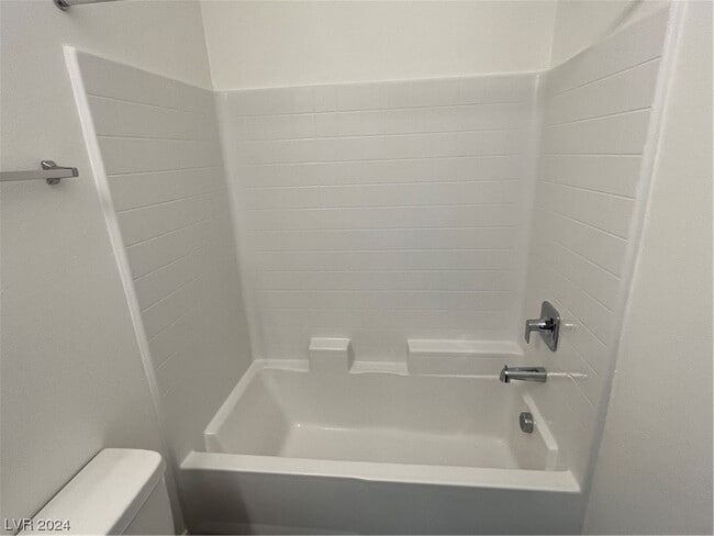 Building Photo - 1146 Nevada Creek St