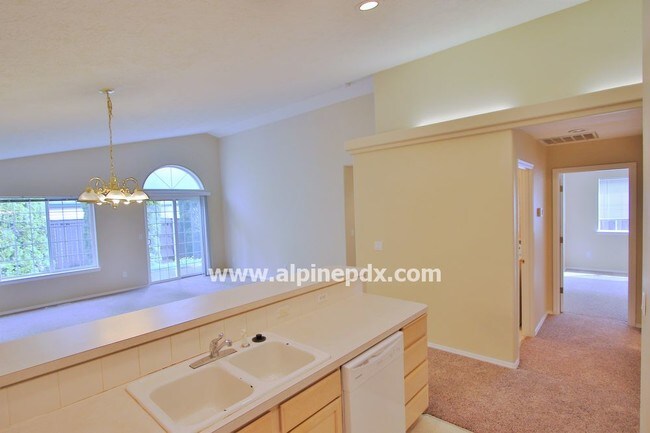 Foto del edificio - Three bed single level duplex