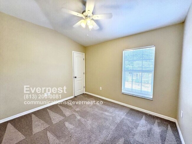 Foto del edificio - 12623 Kings Crossing Dr