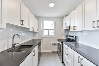 Building Photo - 103 Avenue Rd