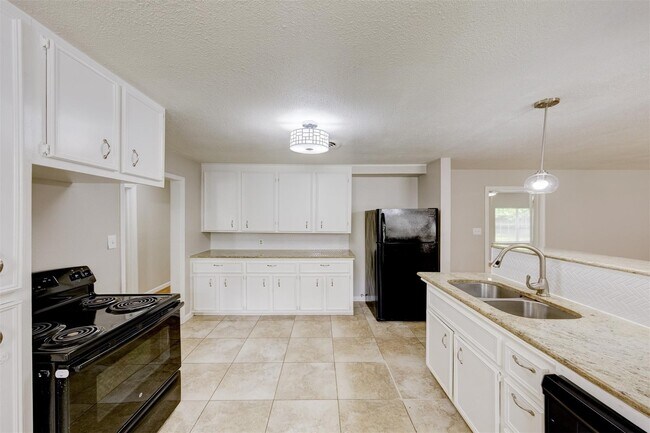 Foto del edificio - 2110 Pecan St