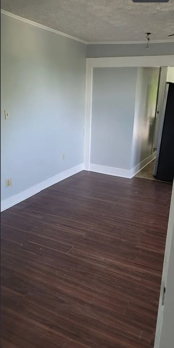 Foto del edificio - 457 Cedar Ave