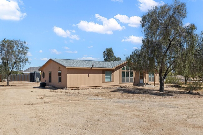 Building Photo - 37408 N 20th St