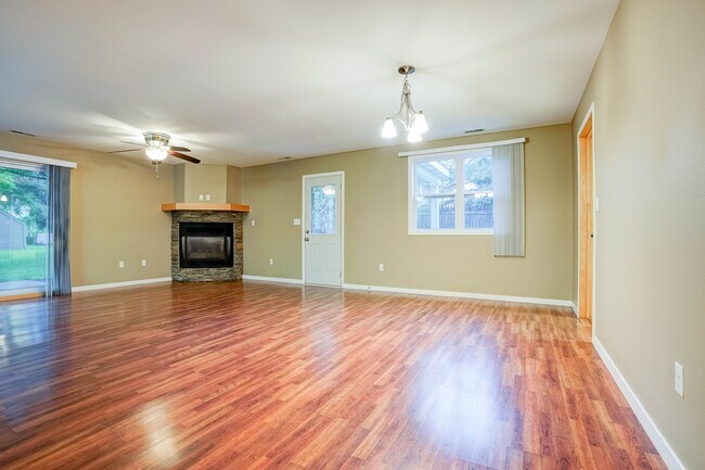 Photo - 3257 Rohret Rd House