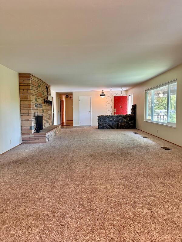 Building Photo - 16107 Bitney Springs Rd