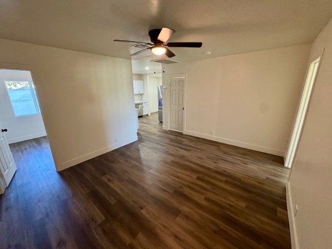 Photo - 1134 E Brown St House