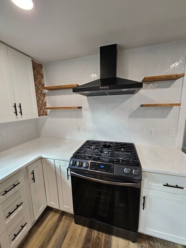 Foto del edificio - 1066 Poplar St