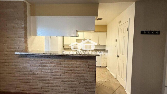 Building Photo - 6007 Dryad Dr
