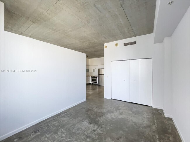 Foto del edificio - 133 NE 2nd Ave