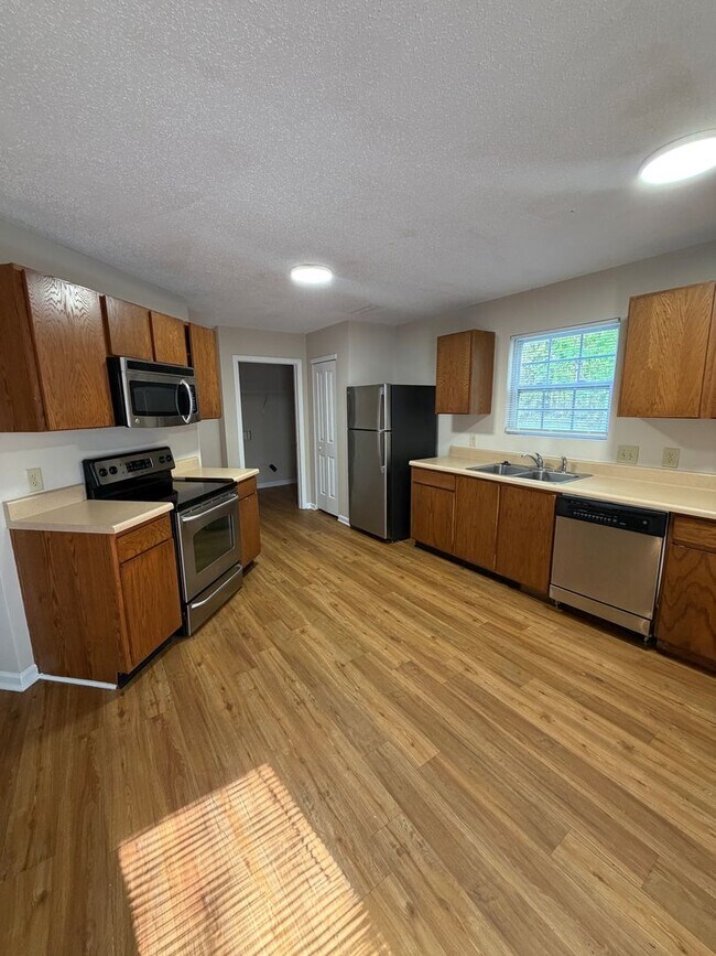 Foto del edificio - 12319 Stowe Acres Dr