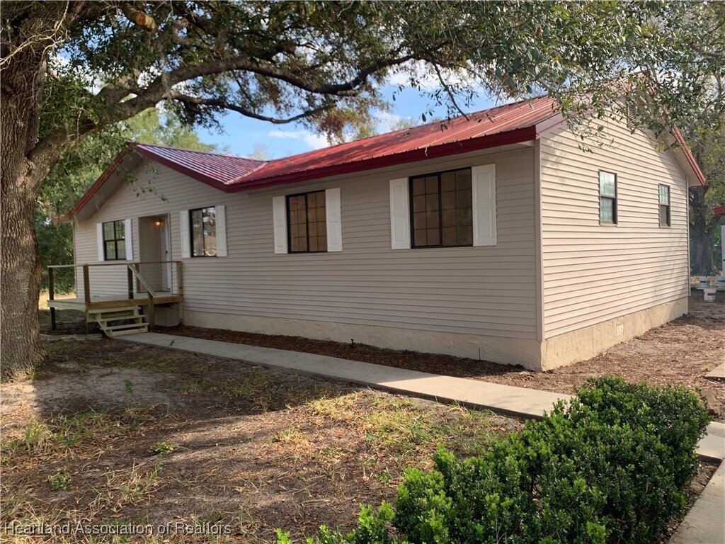 Foto principal - 2225 N Unicorn Rd