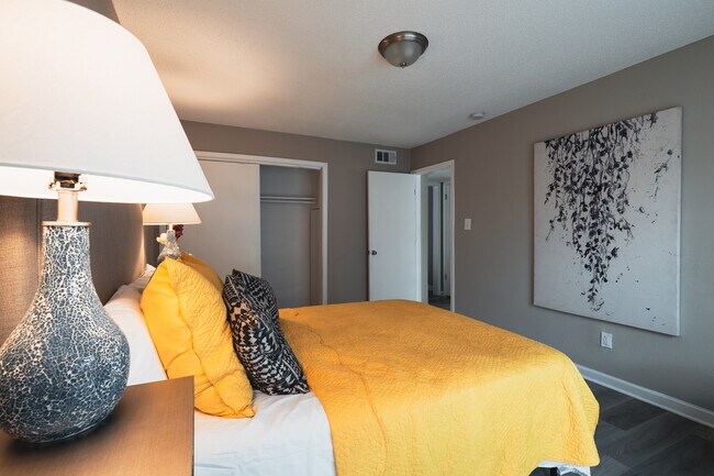 Foto del edificio - 2429 Ketchum Rd