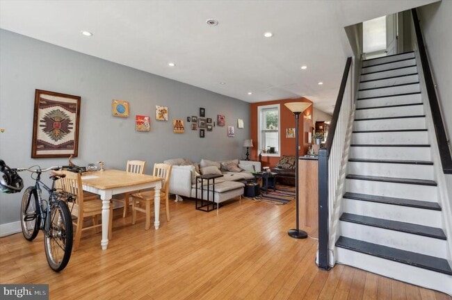 Building Photo - 1126 S 15th St