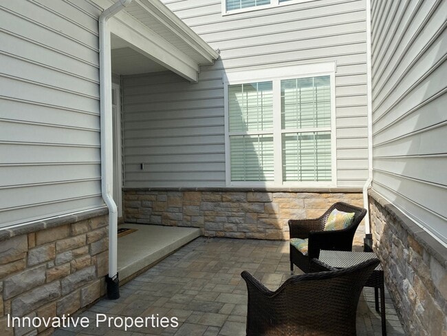 Building Photo - 3 br, 3 bath House - 809 Moorings Cirlce