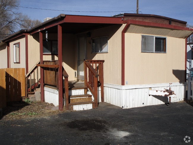 Building Photo - 3841 N Cascade Ave