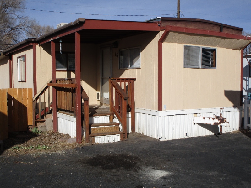 Primary Photo - 3841 N Cascade Ave