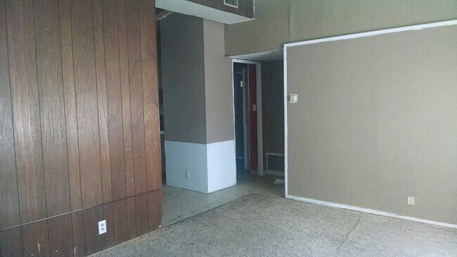 Foto del edificio - 206 Home Dr