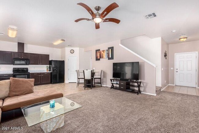 Foto del edificio - 7022 W Mercer Ln