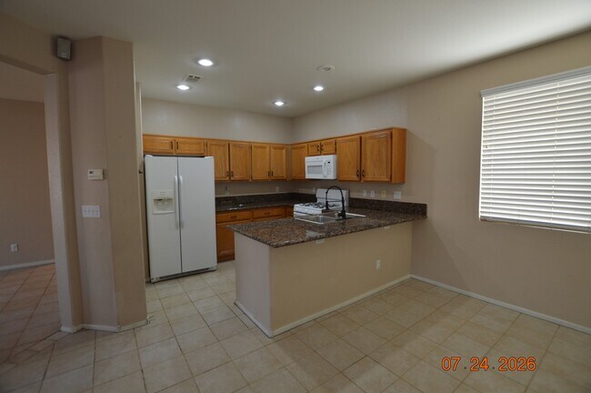 Foto del edificio - 10656 Primrose Arbor Ave