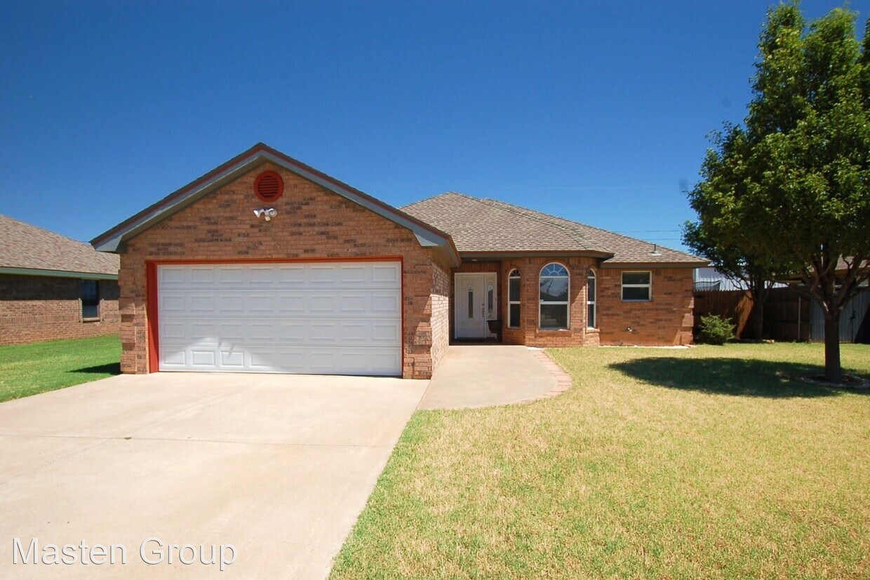 3 br, 2 bath House 908 11th Street House for Rent in Wolfforth, TX