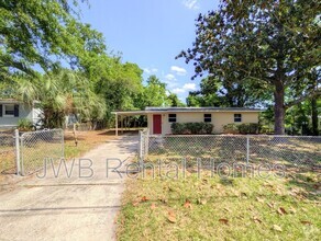 Building Photo - 6945 Goldilocks Ln