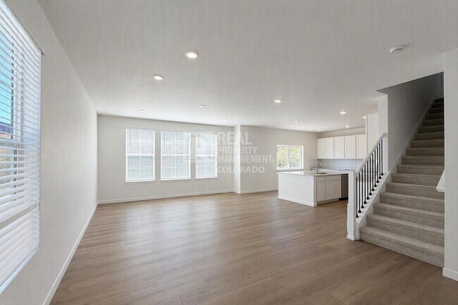 Foto del edificio - 10976 Snowdon St