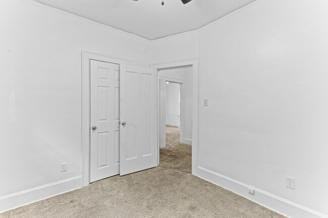 Foto del edificio - 2964 Leslie St