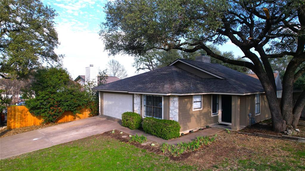 Primary Photo - 13001 Odie Ln