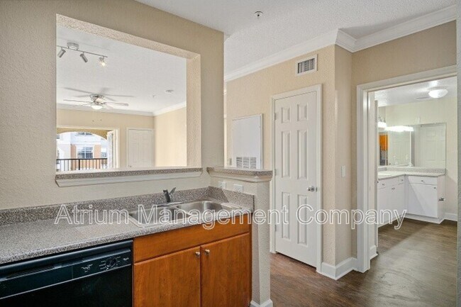 Foto del edificio - 206 E South St