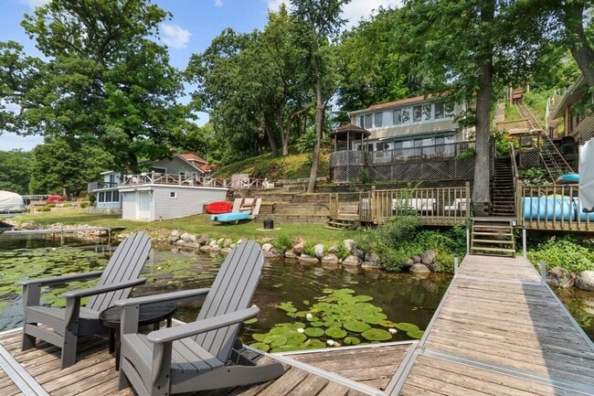 Building Photo - Lauderdale Waterfront Cottage with Private...