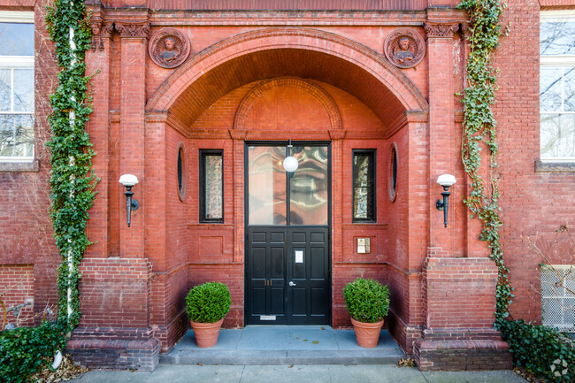 Front Entrance - Eckington School Condominium