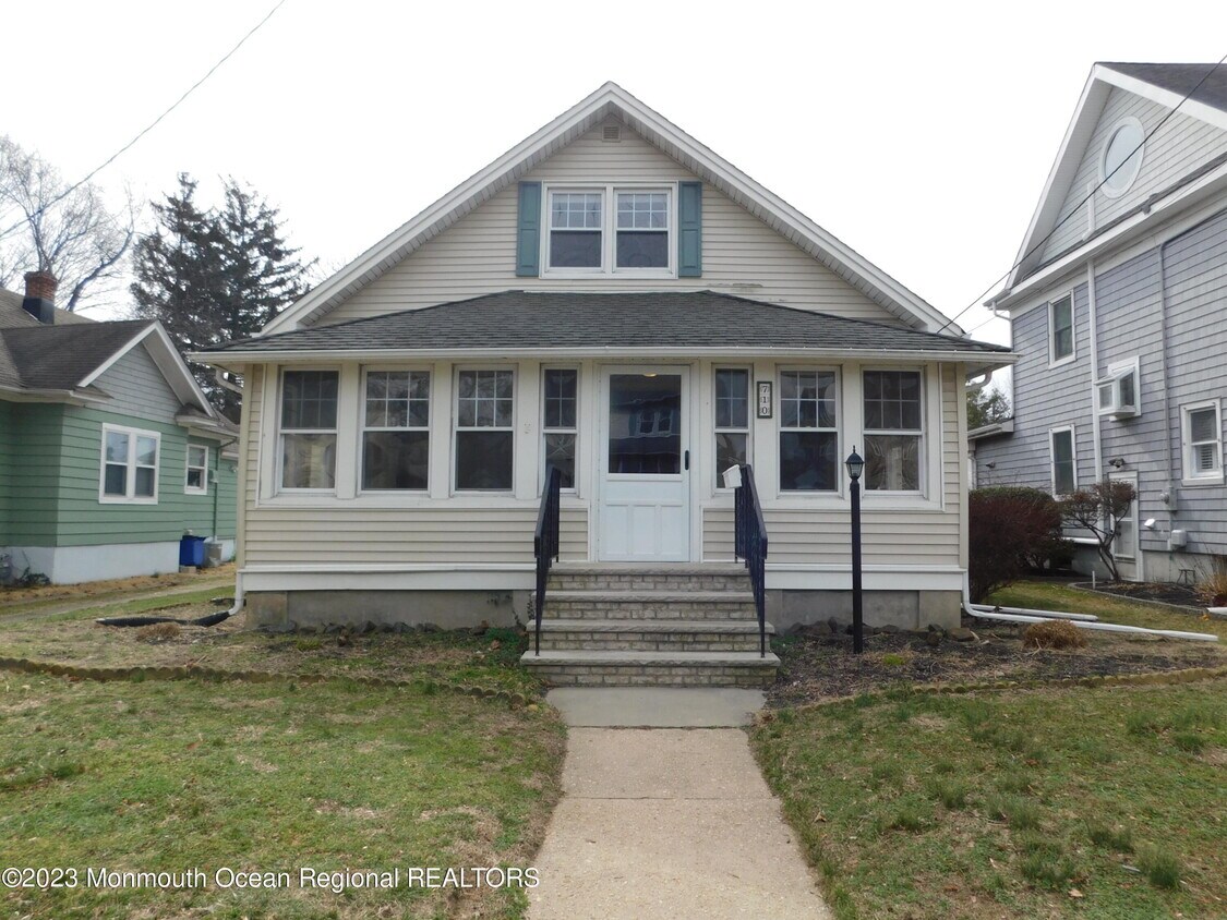 710 Atlantic Ave, Point Pleasant Beach, NJ 08742 House Rental in