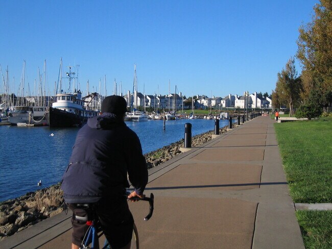 Foto del edificio - 2616 Beach Head Way