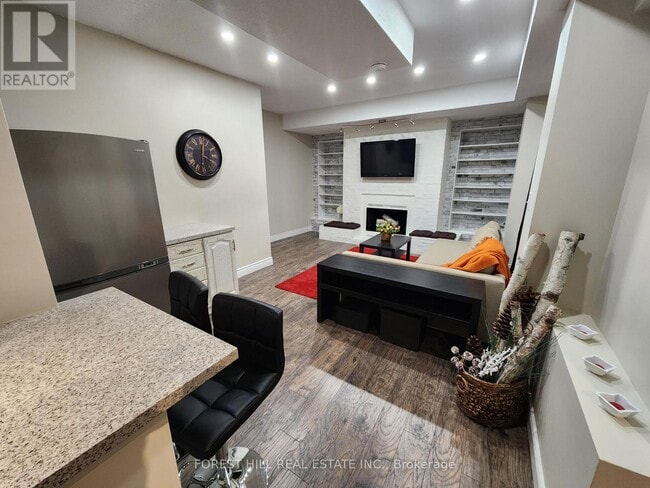 Building Photo - 1214 Kos Blvd