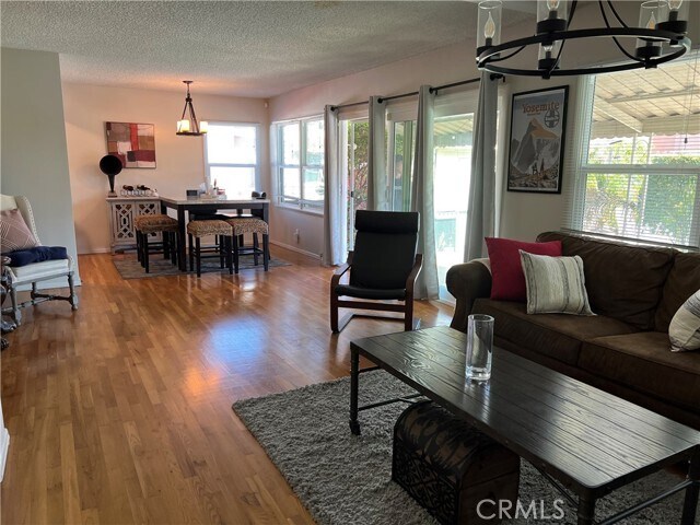 Foto del edificio - 2408 W 141st St